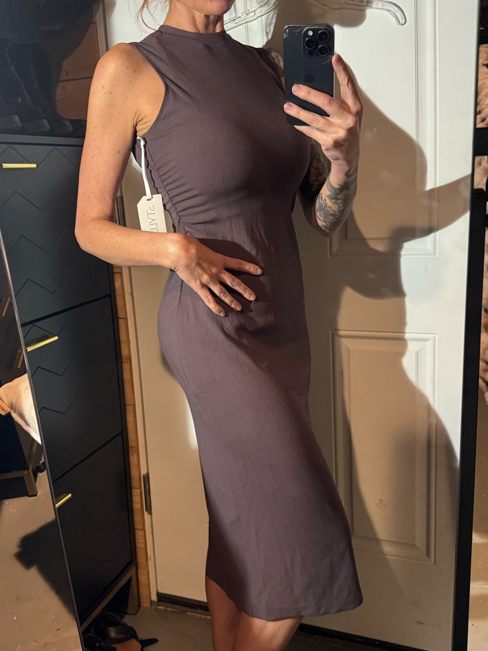 STYLUS Sleeveless Midi Dress in Chocolate Brown